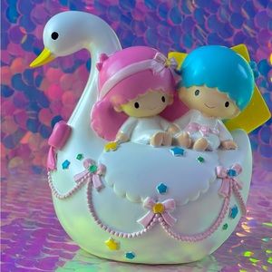 Little Twin Stars KIKI LALA Swan Bank